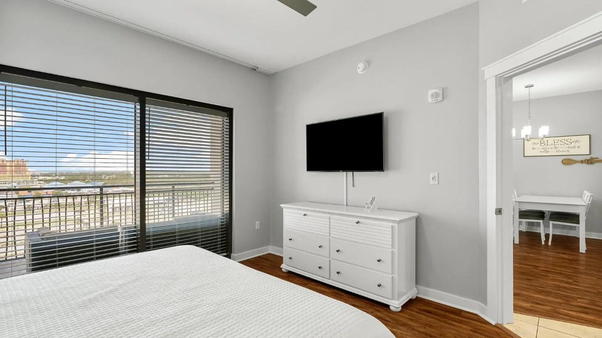 Апартаменты Origin 1007 - One Bedroom - Sunset View By Beach Haven Vacation Rentals Панама-Сити США